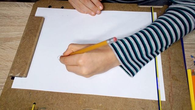 how to draw a flipknife stone cold & Как нарисовать нож флипкнайф холодный нож из standoff2 & GPS смотреть онлайн