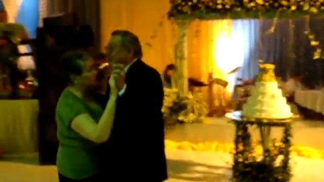 Catita y el Dr. Insfran bailan el tango "Por una cabeza" смотреть онлайн