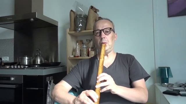 attempt to create music on my (other ) shakuhachi.. смотреть онлайн