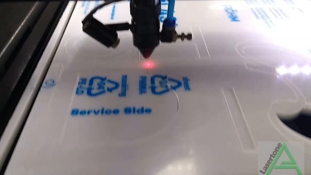 Лазерная резка оргстекла 8 мм | Резка молочного акрила лазером смотреть онлайн