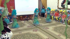 Танец русалок на новогоднем утреннике 2018 в старшей группе Муз  рук  Максюта Г  В