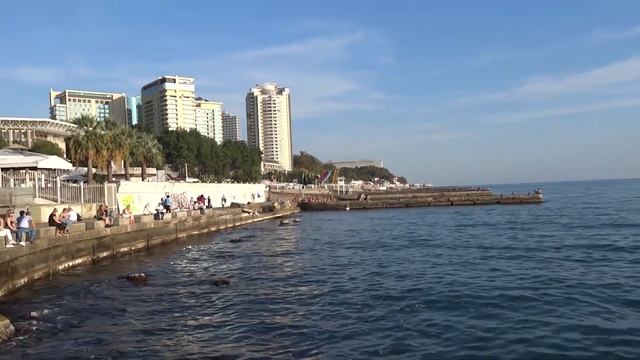 Пляжи Сочи в Октябре | Какая погода в Сочи? смотреть онлайн
