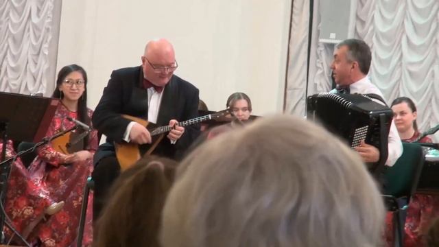 В. Гаврилин «Посиделки» А. Горбачев (балалайка), Ю. Шишкин (баян) смотреть онлайн