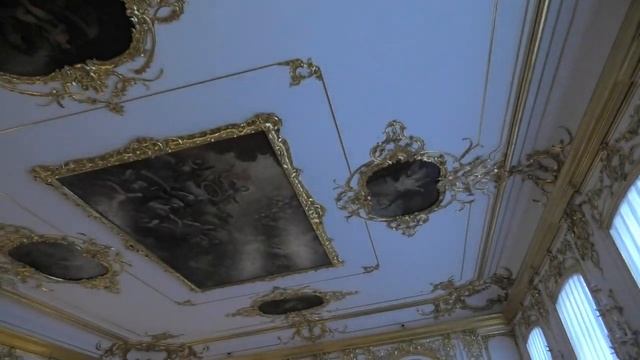 Екатерининский дворец, Екатерининский парк, Церковь Воскресения Христова смотреть онлайн