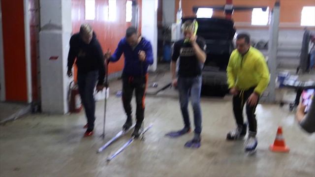 Гламур или Спорт? Зимняя коллекция обуви от Фитвсё. Каково быть спортсменом бегущим на шпильках? смотреть онлайн