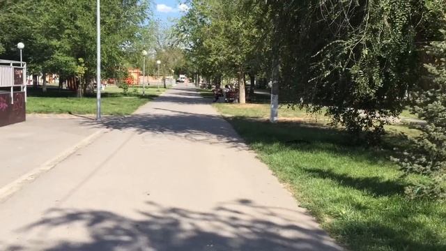 ДРУЗЬЯ теперь нас 7 тысяч)) на ютубе и обзор БЕЗЛЮДНОГО города смотреть онлайн