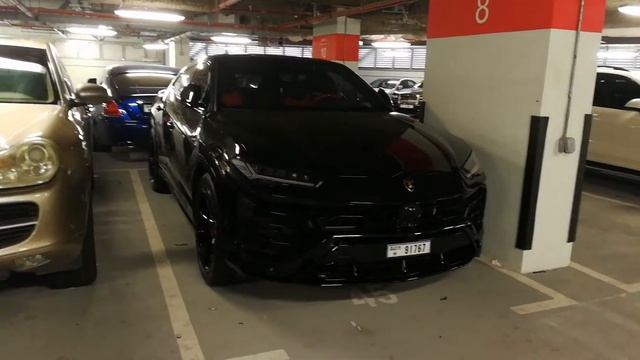 My Porsche Cayenne parking beside Lamborghini Urus in Dubai 08.03.2020 смотреть онлайн