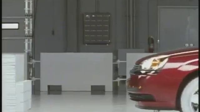 Voiture Crash Test 2004 Chevrolet Malibu moderate overlap test смотреть онлайн