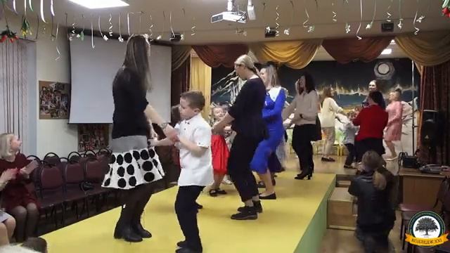 Утренник в детском саду (8 марта) смотреть онлайн