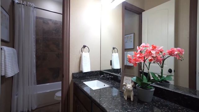 120 Royal Dr. - Magnolia Realty by Peace Love Realty Productions смотреть онлайн