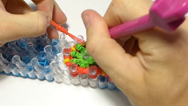 3d веселая КЛУБНИКА из резинок Rainbow Loom Bands. Урок 300 |  Strawberry Rainbow Loom