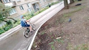 когда друг дурачëк