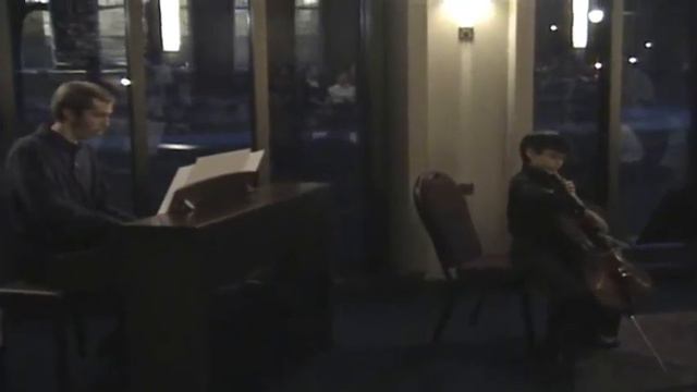 Minuet 3 by Bach on Cello смотреть онлайн