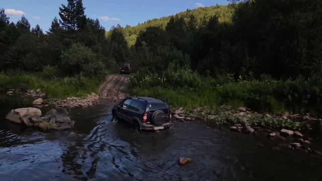 Дорога на АЙГИР-Зубы щуряле " УАЗ ПАТРИОТ 2021" (брод через р.Реветь) смотреть онлайн
