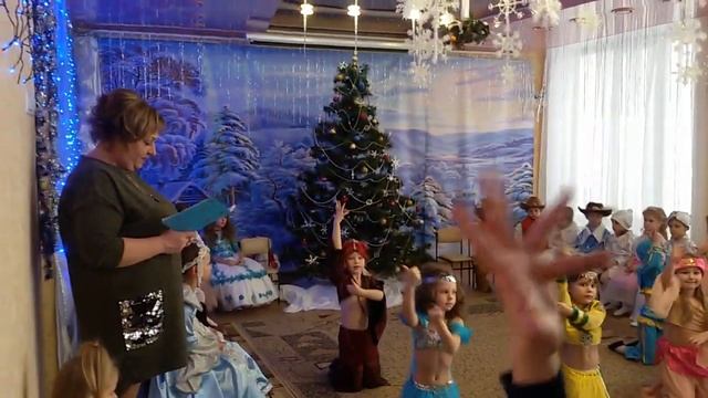 Восточные красавицы. Танец на утреннике в детском саду 78 "Умка" Харьков 1 гр смотреть онлайн