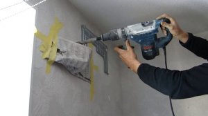Пробивка отверстия в стене под кондиционер