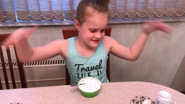 Да,Папа явно не ХИМИК)))))) смотреть онлайн