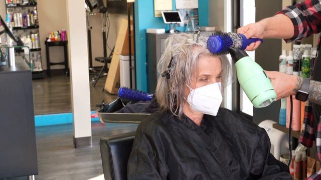 FROM GOLD TO SILVER HAIR | SILVER & GRAY HAIR | SILVER TRANSFORMATION