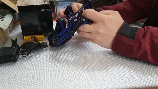 Яркий налобный фонарик Police BL-6699: полный обзор смотреть онлайн