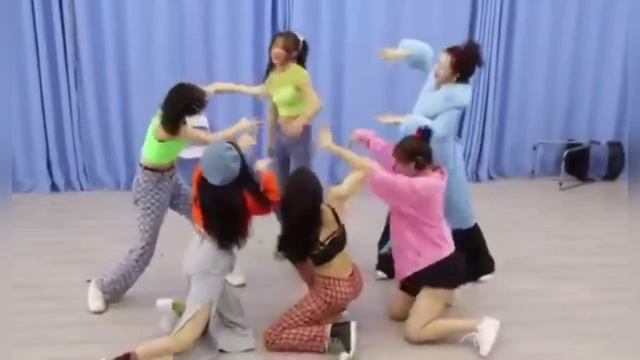 曾可妮 Jenny Zeng Keni Cut from Kiki Xu Jiaqi's YWY2 Vlog “American Sweethearts" | 210314 смотреть онлайн