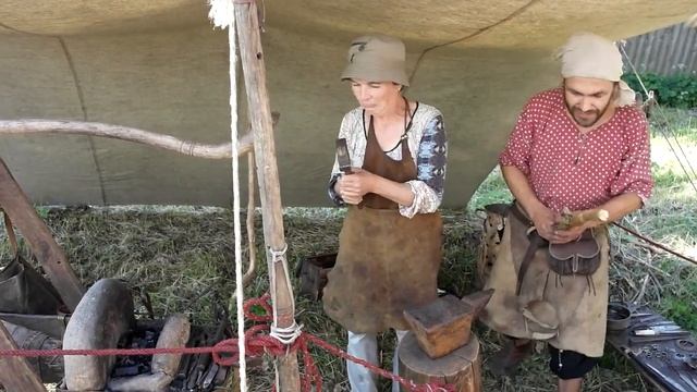 Кузнец из Эко Поселения Милёнки.Мастер класс смотреть онлайн