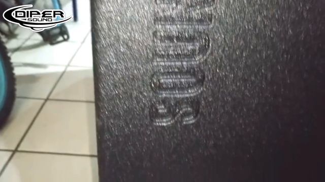 Eighteen Sound 18TLW3000 en su bafle con medidas originales смотреть онлайн