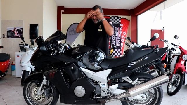 Honda CBR1100xx Garage episode in greek смотреть онлайн