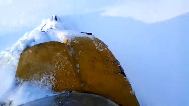 Снегоход буран в глубоком снегу смотреть онлайн