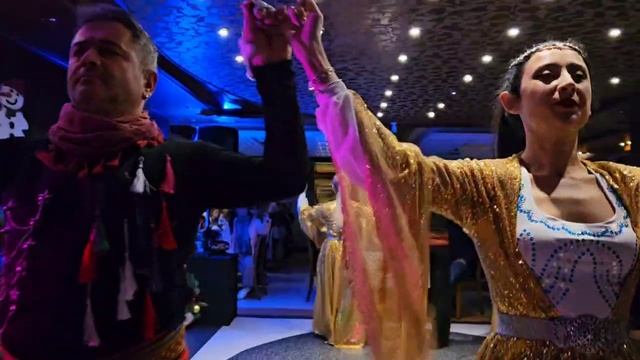 СТАМБУЛ. БОСФОР. ТУРЕЦКИЙ ТАНЕЦ смотреть онлайн