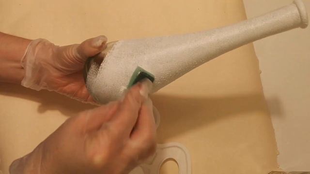 Ваза из бутылки своими руками. Декупаж чайными пакетиками. смотреть онлайн