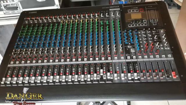 Yamaha MGP24X (UNBOXING) EN ESPAÑOL смотреть онлайн