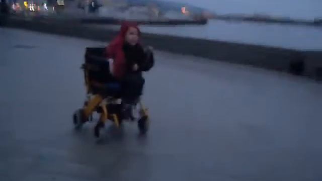 Гоняю по набережной смотреть онлайн