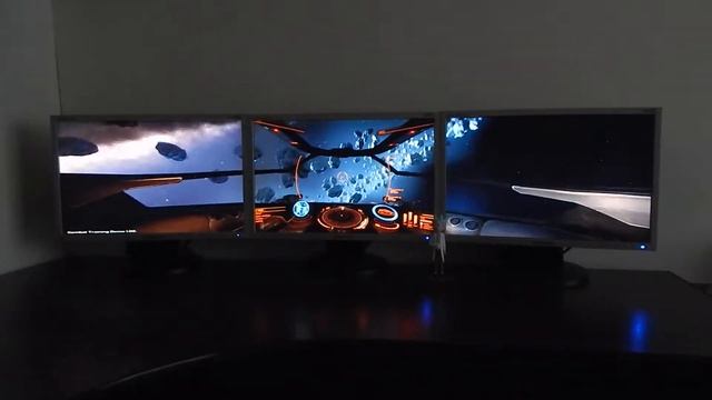 ЭлитДангероус на  трех мониторах. EliteDangerous On Three Monitors.