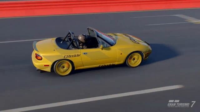 Gran Turismo® 7 1989 Mazda Eunos Roadster Greddy edition tuned by Tune professor смотреть онлайн