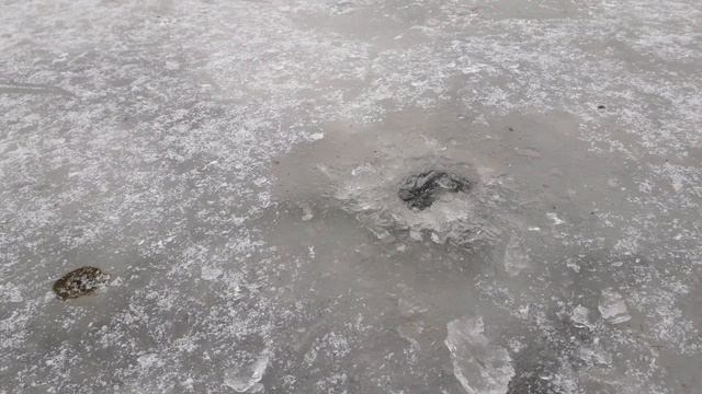 Открыл сезон зимняя рыбалка со льда .мормишка смотреть онлайн