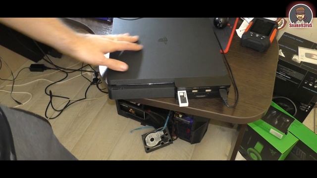 Охлаждение и хаб для PS4 смотреть онлайн
