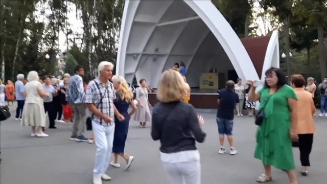 ПО КАПЕЛЬКЕ ВИНА смотреть онлайн