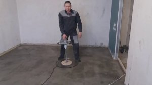 Самодельная затирочная машина на базе строительного миксера Интерскол КМ-60/1000Э и диска 600 мм