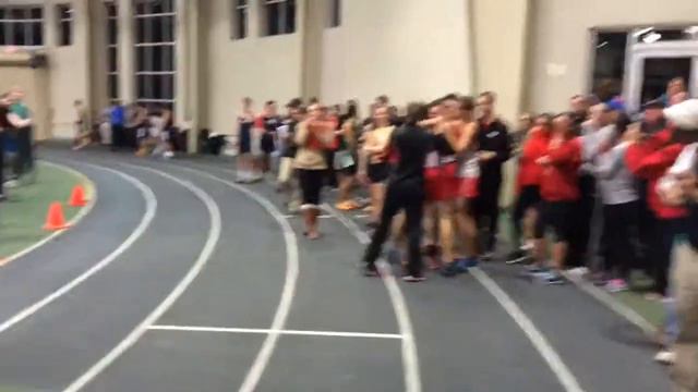 Ian McNally anchors the winning boys 4x800 for Morris Hills at the Morris County Relays смотреть онлайн