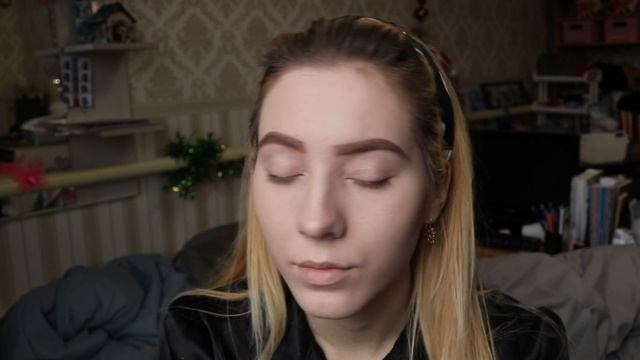 Макияж со стразами?Бьюти-тренд смотреть онлайн