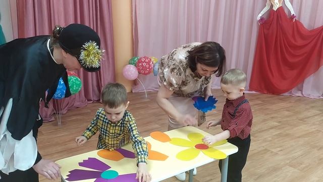 8 Марта в младшей группе "Улыбка" смотреть онлайн