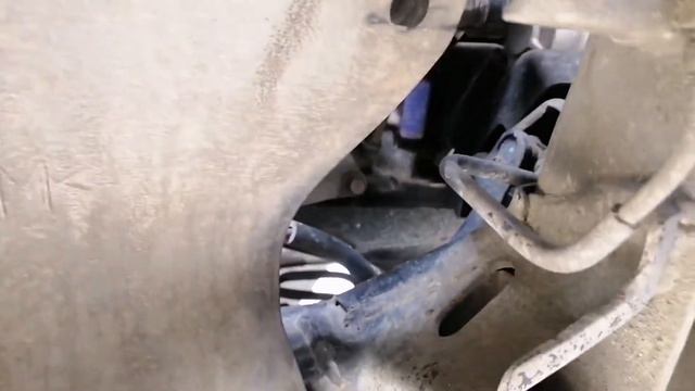 Mitsubishi strada || engine number || chassis number || location смотреть онлайн