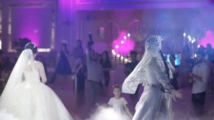 Мурад Гаджикурбанов -«Зажигай лезгинку» Самая горячая лезгинка 2019