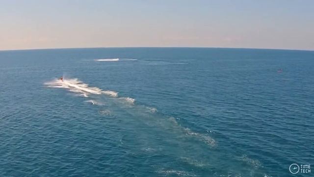 Гидроциклы на пляже Имеретинской низменности