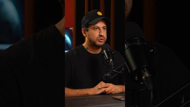 Про отношение к азартным играм #амирансардаров #интервью #подкаст #shorts #немагия смотреть онлайн