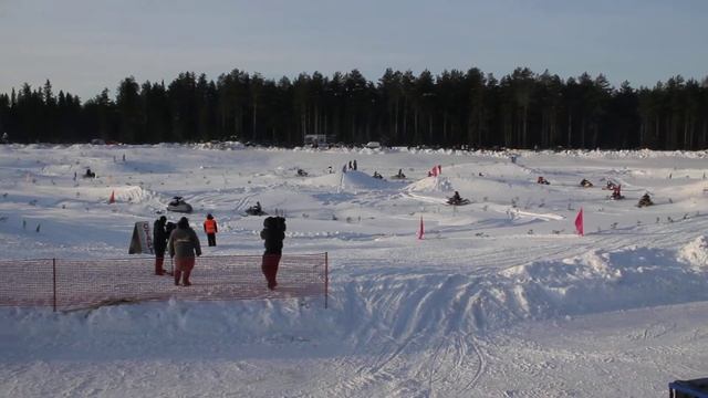 x-styleclub.ru 2012.01.28 Спринт-кросс на снегоходах смотреть онлайн