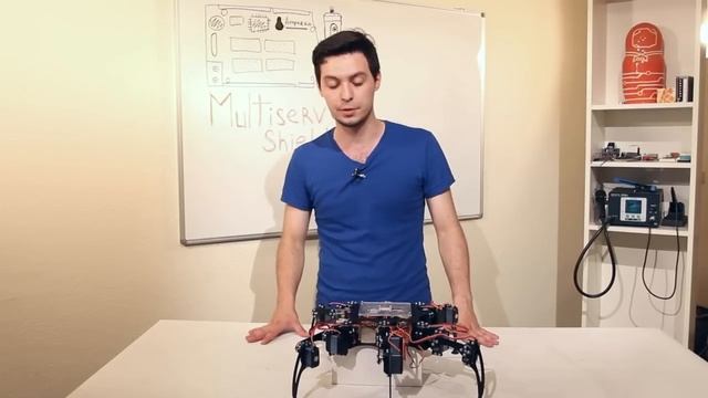 Гексапод на Arduino с помощью Multiservo Shield. Железки Амперки #12 смотреть онлайн