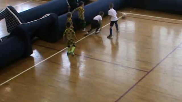 МФК Зодиак 2010 год рождения смотреть онлайн