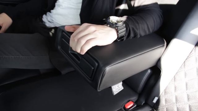 Toyota Harrier (Тойота Харриер) обзор - аукционы Японии