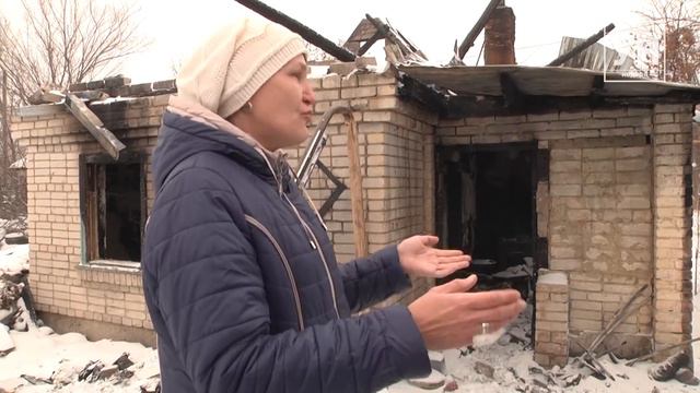 Семья с тремя детьми осталась без крова в Уральске смотреть онлайн